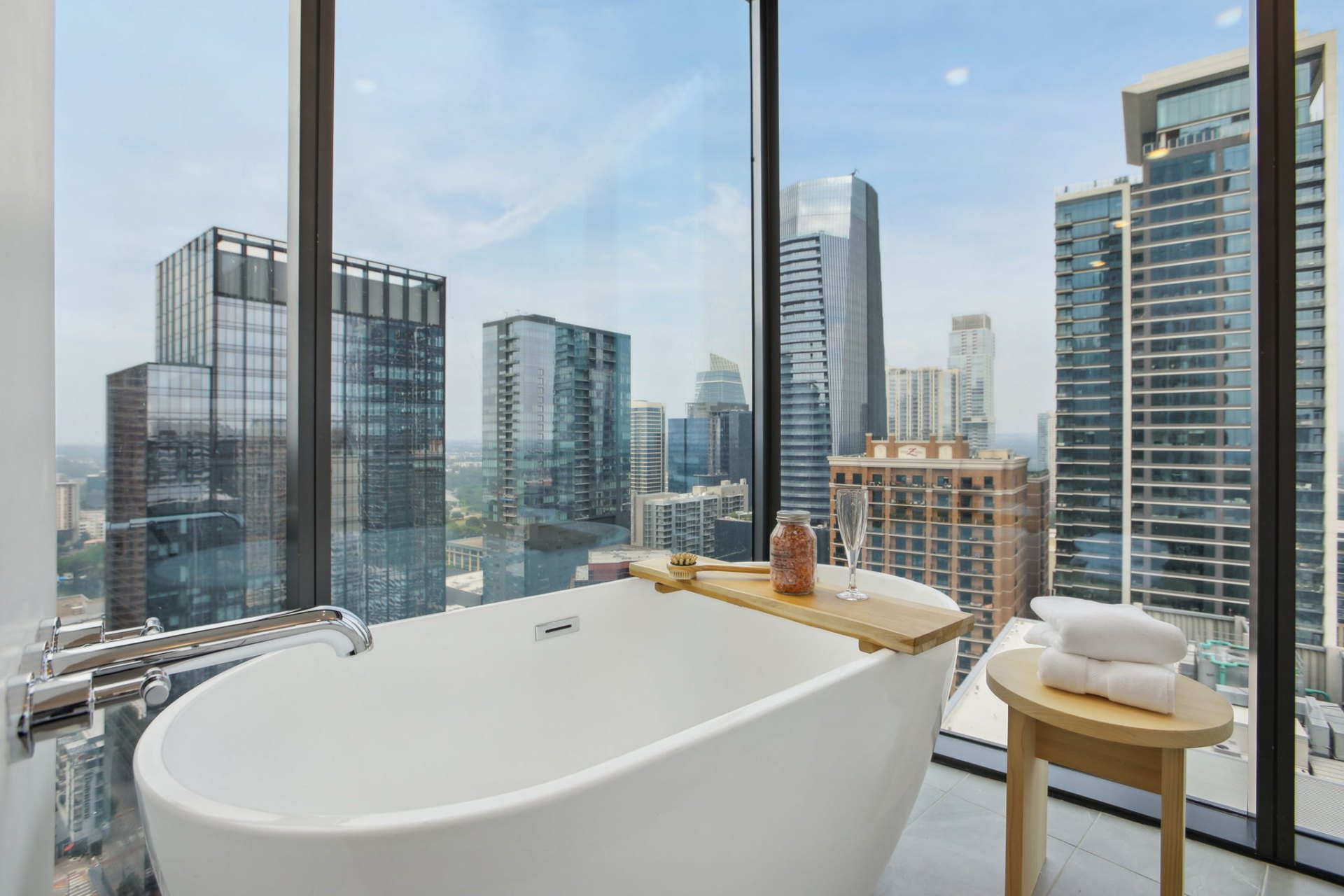 89-web-or-mls-colorado-st-model-2312-b1-026